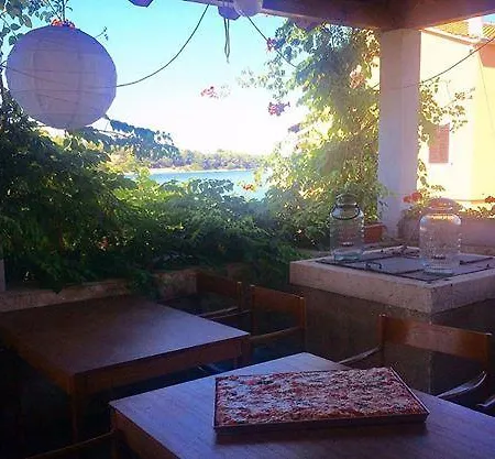 Amarcord Skola * Veli Rat