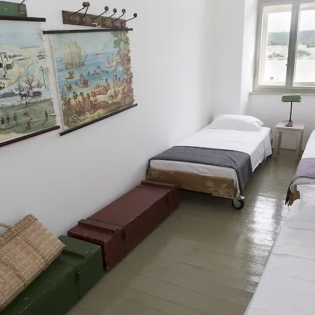 Amarcord Skola * Veli Rat