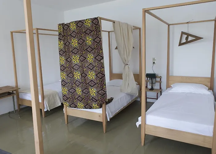 Oda ve Kahvaltı Amarcord Skola *